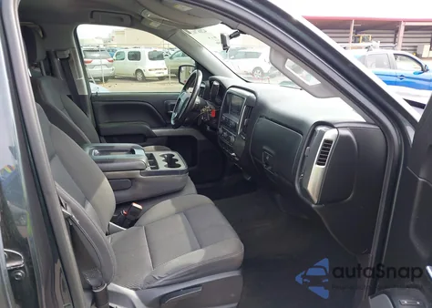 2018 Chevrolet Silverado 1500 2Lt z USA, uszkodzony, nr VIN 3GCUKREC8JG371438